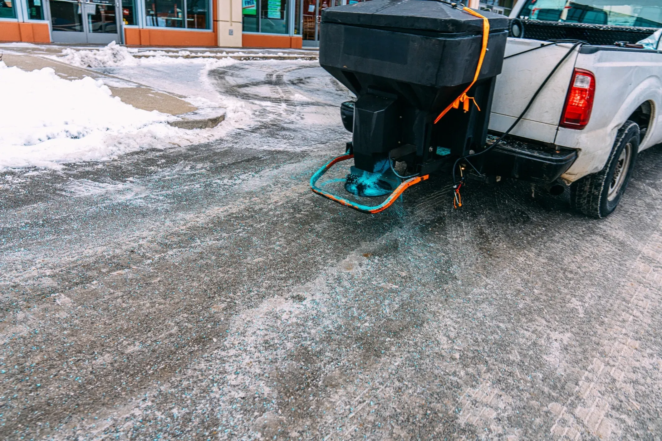 De-icing services for lots and walkways
